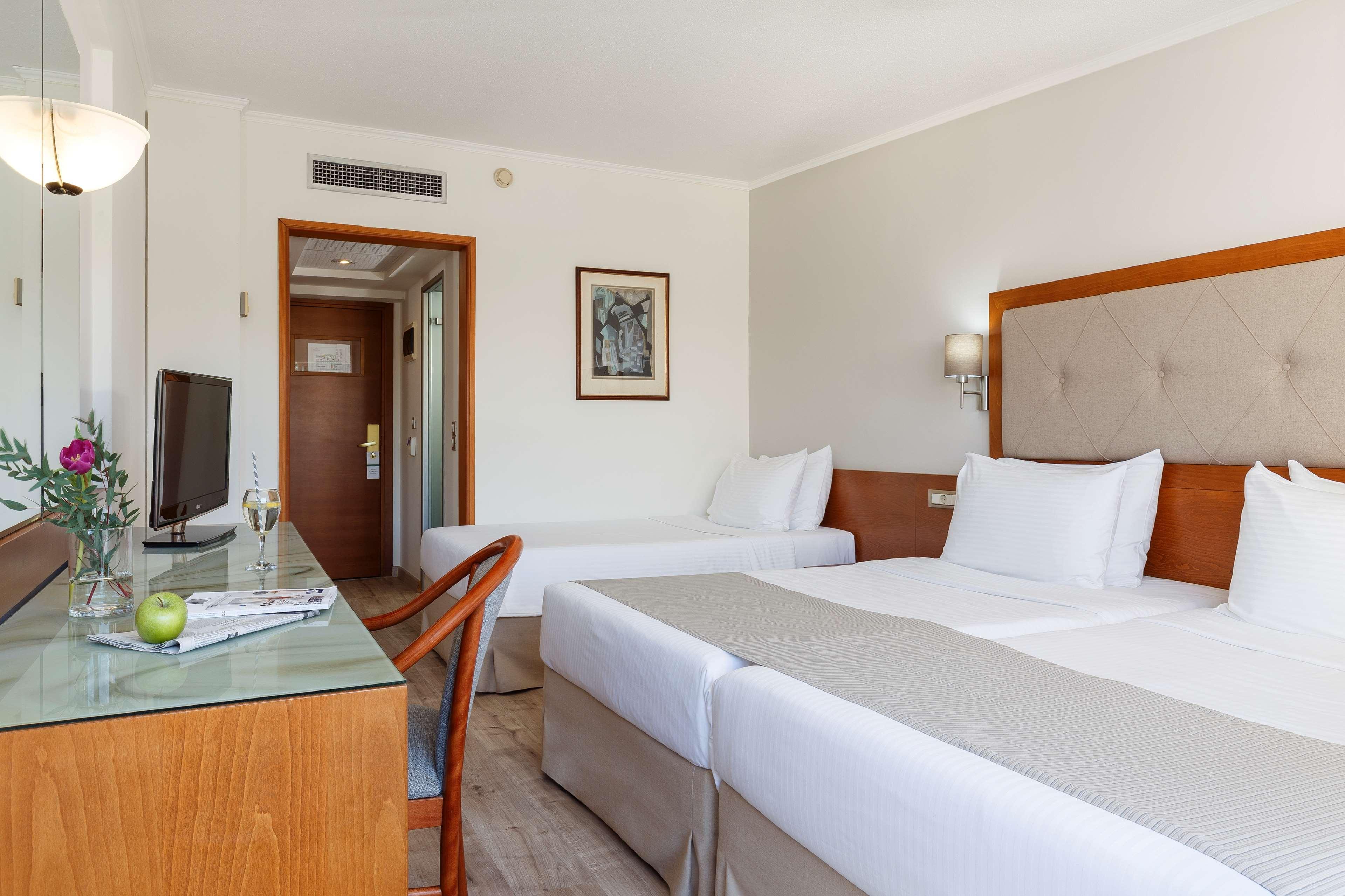 Best Western Plus Hotel Plaza Rhodes City Екстериор снимка