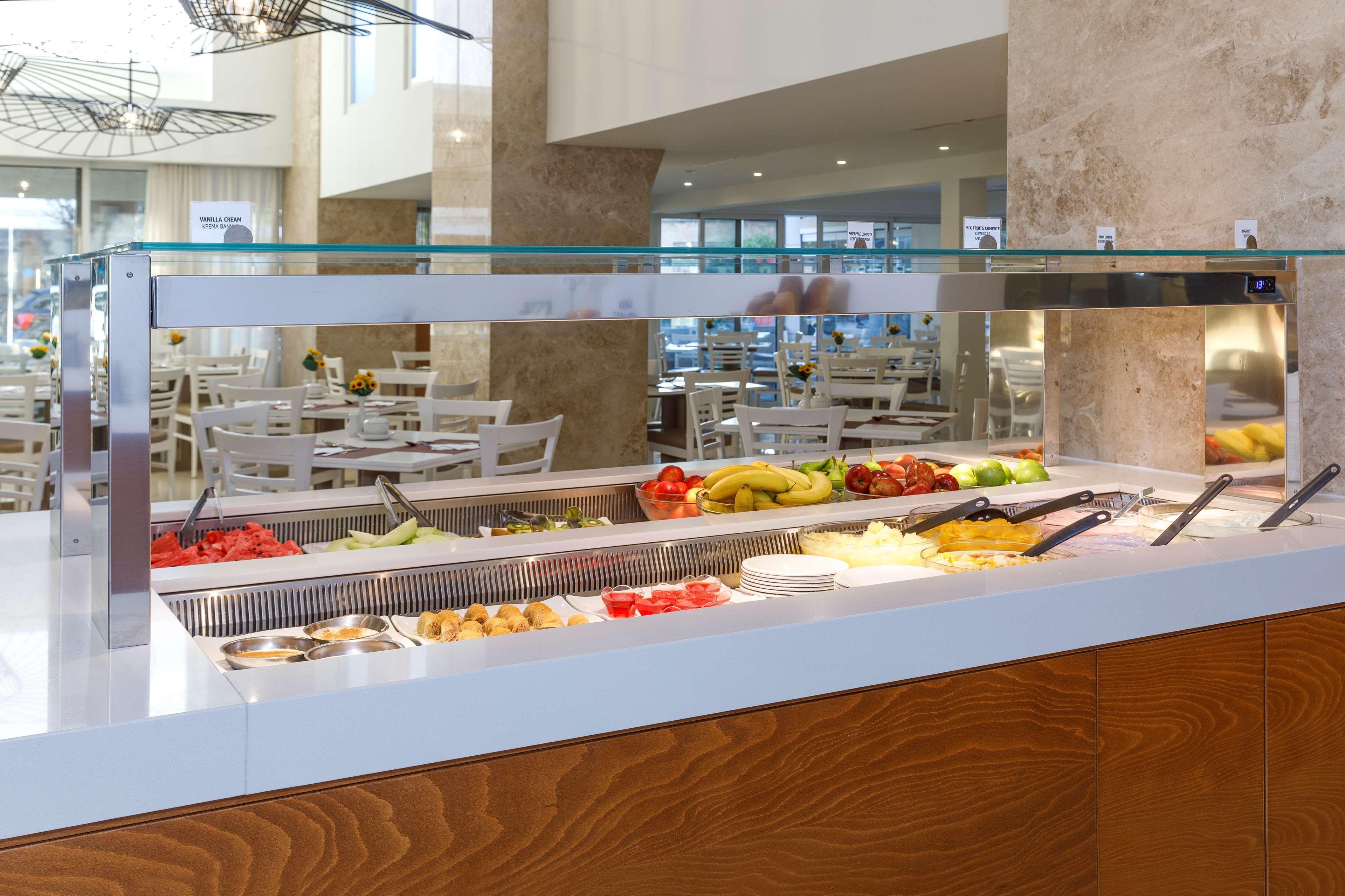 Best Western Plus Hotel Plaza Rhodes City Екстериор снимка