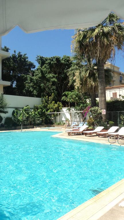 Best Western Plus Hotel Plaza Rhodes City Екстериор снимка
