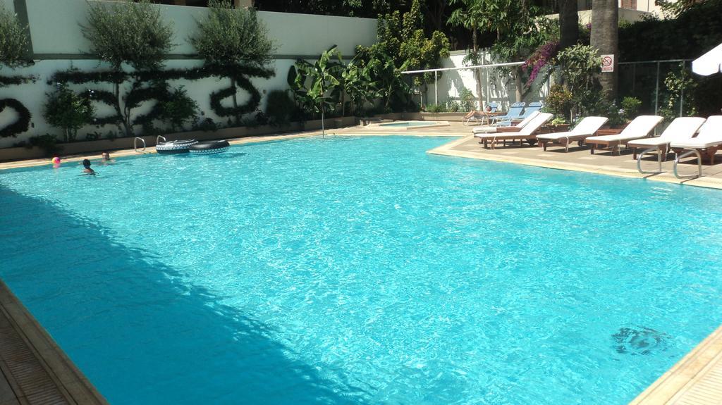 Best Western Plus Hotel Plaza Rhodes City Екстериор снимка